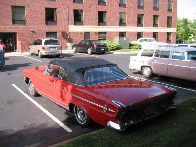 IMG_0146.JPG, 5/17/2006, 133 kB