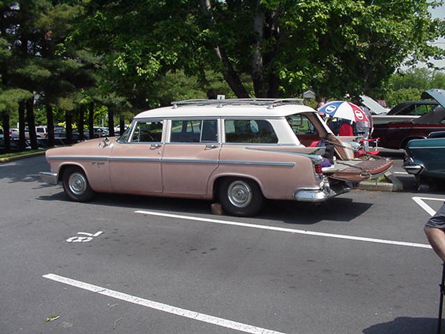 Mary Kay 56 NYer Wagon.jpg, 6/6/2006, 62 kB