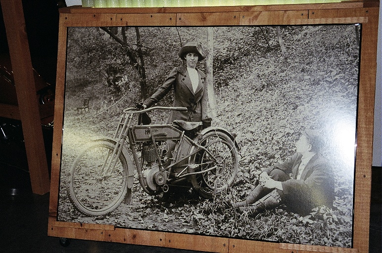 53870011.JPG, 5/21/2006, 282 kB