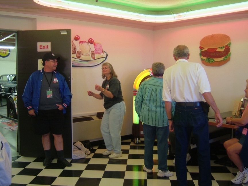 amitch_019.JPG, 10/30/2006, 378 kB