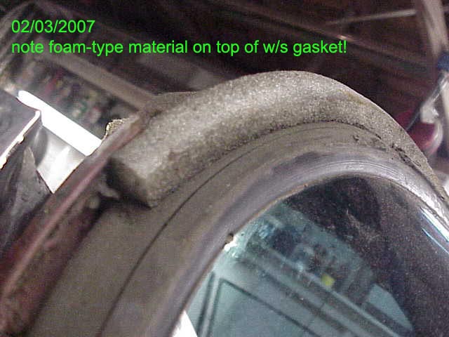 convtop025.JPG, 2/18/2007, 69 kB